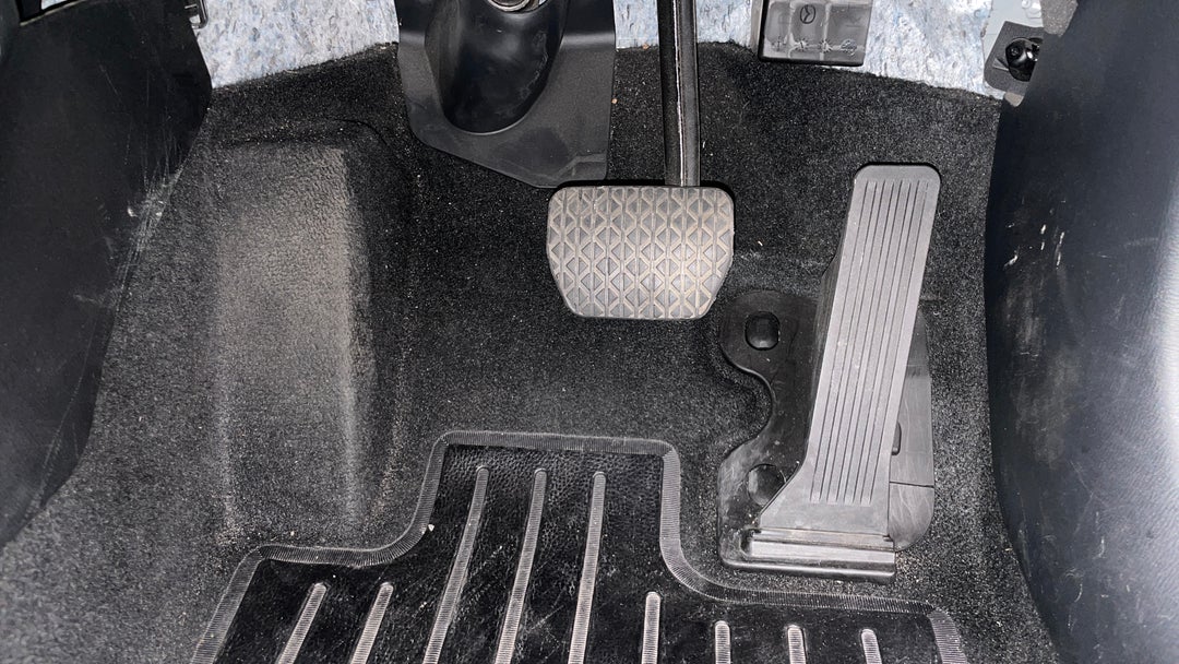 Pedals and Footmat