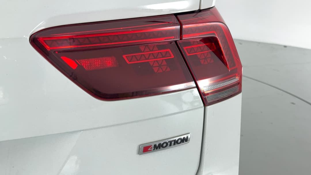 2018 Volkswagen Tiguan Allspace 162 Tsi Highline, Automatic, 98368 km, Badge (Boot Right Side)