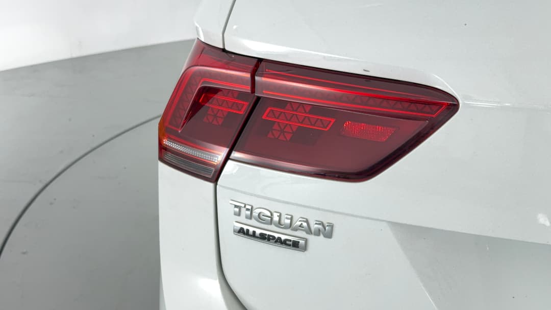 2018 Volkswagen Tiguan Allspace 162 Tsi Highline, Automatic, 98368 km, Badge (Boot Left Side)