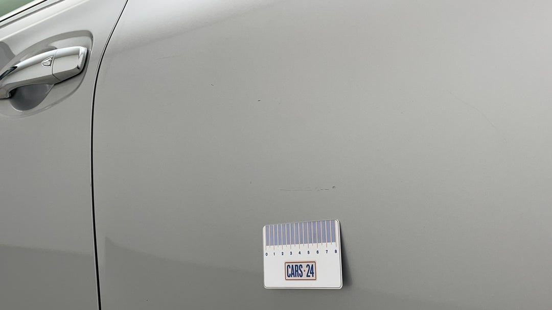 Doors Rear LHS Scratch