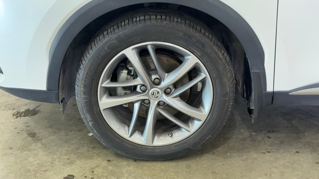2022 MG HS +ev Phev Essence, Automatic, 29967 km, Left Front Wheel