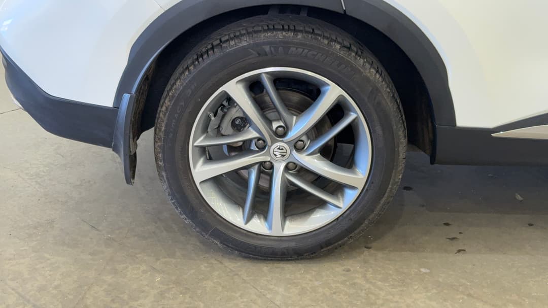 2022 MG HS +ev Phev Essence, Automatic, 29967 km, Right Rear Wheel