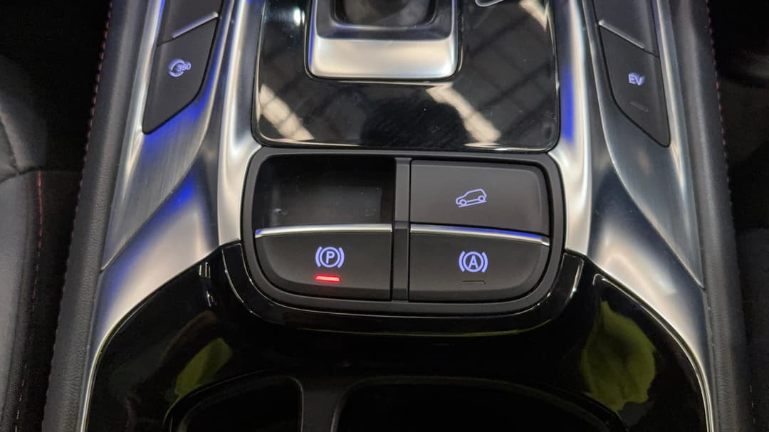 2022 MG HS +ev Phev Essence, Automatic, 29967 km, Handbrake