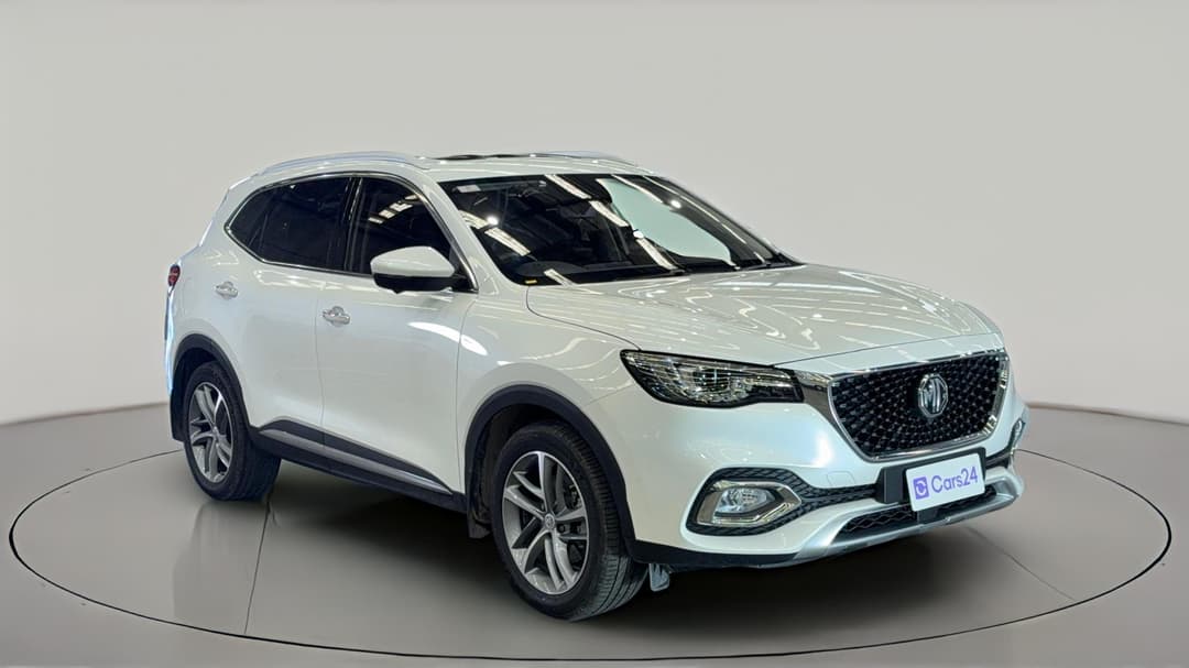 2022 MG HS +ev Phev Essence, Automatic, 29967 km, Right Front Diagonal (45- Degree) View