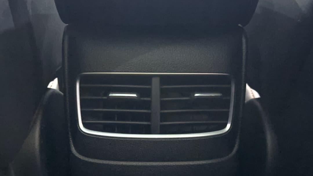 2022 MG HS +ev Phev Essence, Automatic, 29967 km, Rear A/C Vent