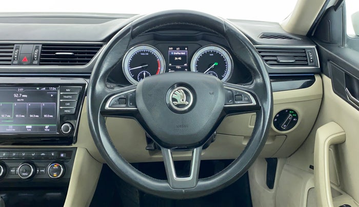 2017 Skoda Superb 1.8 TSI LK AT, Petrol, Automatic, 45,280 km, Steering Wheel Close Up