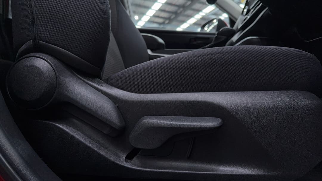 2023 Toyota Kluger Gx Hybrid AWD, Automatic, 26165 km, Drivers Side Adjustment Panel