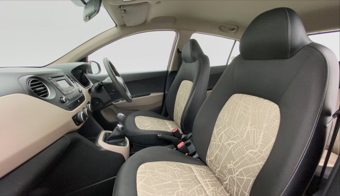 2016 Hyundai Grand i10 SPORTZ 1.2 KAPPA VTVT, Petrol, Manual, 31,082 km, Right Side Front Door Cabin