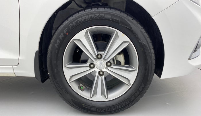 2019 Hyundai Verna 1.6 SX VTVT, Petrol, Manual, 6,321 km, Right Front Wheel