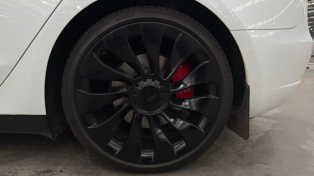 2021 Tesla Model 3 Performance, Automatic, 78643 km, Left Rear Wheel