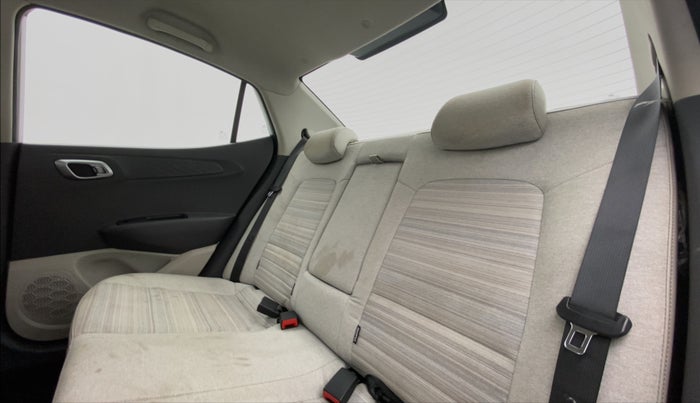 2020 Hyundai AURA SX (O) MT, Petrol, Manual, 23,585 km, Right Side Rear Door Cabin