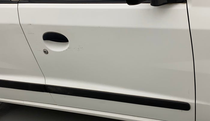 2014 Hyundai Santro Xing GLS PLUS AUDIO, Petrol, Manual, 1,07,067 km, Driver-side door - Slightly rusted