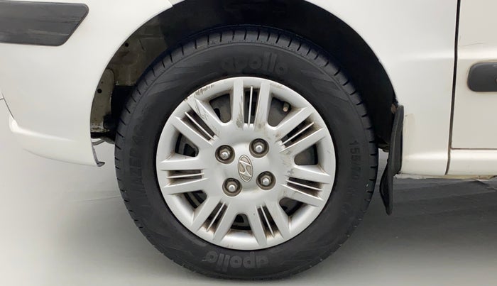2014 Hyundai Santro Xing GLS PLUS AUDIO, Petrol, Manual, 1,07,067 km, Left Front Wheel