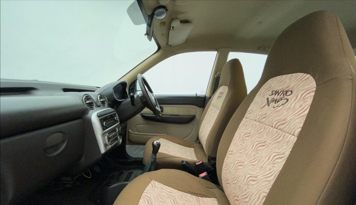 2014 Hyundai Santro Xing GLS PLUS AUDIO, Petrol, Manual, 1,07,067 km, Right Side Front Door Cabin