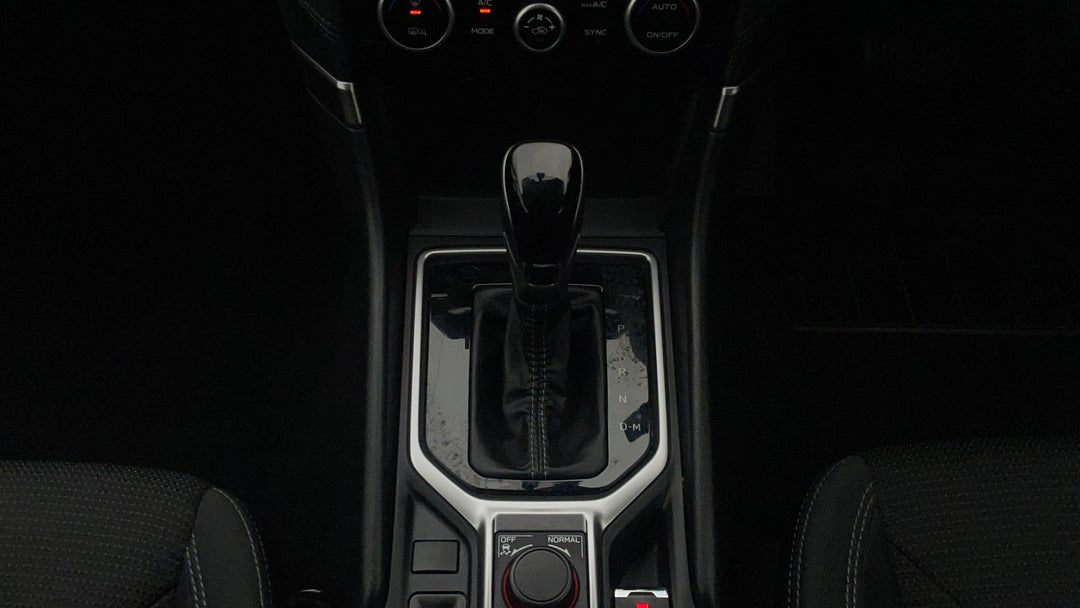 2023 Subaru Forester 2.5i (AWD), Automatic, 47063 km, Gear Lever 