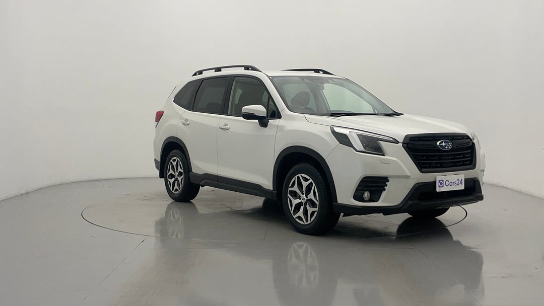 2023 Subaru Forester 2.5i (AWD), Automatic, 47063 km, Right Front Diagonal (45- Degree) View