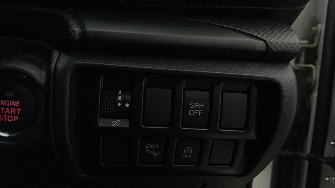 2023 Subaru Forester 2.5i (AWD), Automatic, 47063 km, Utility Switches/Buttons