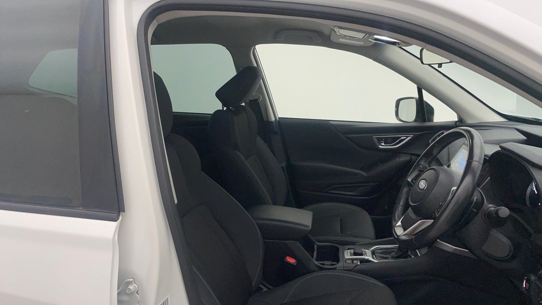 2023 Subaru Forester 2.5i (AWD), Automatic, 47063 km, Right Side Front Door Cabin View