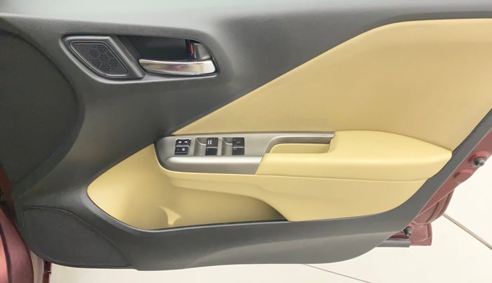 2017 Honda City 1.5L I-VTEC V MT, Petrol, Manual, 78,157 km, Driver Side Door Panels Control