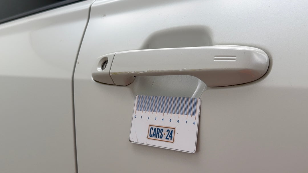 Door Handles Front RHS Scratch