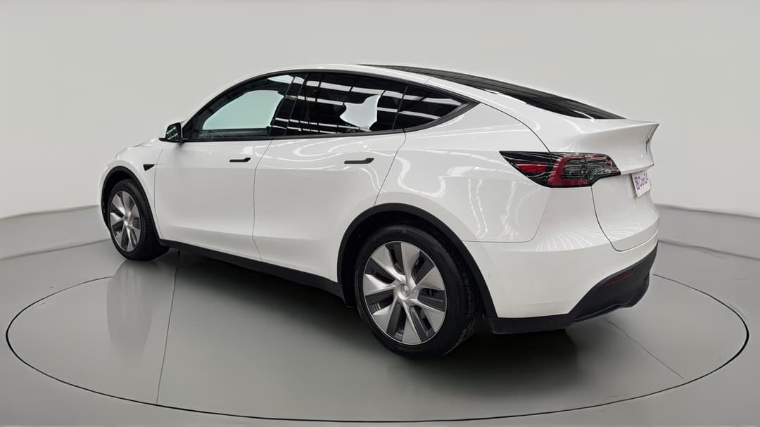2023 Tesla Model Y Rear-wheel Drive, Automatic, 45003 km, Left Back Diagonal (45- Degree) View