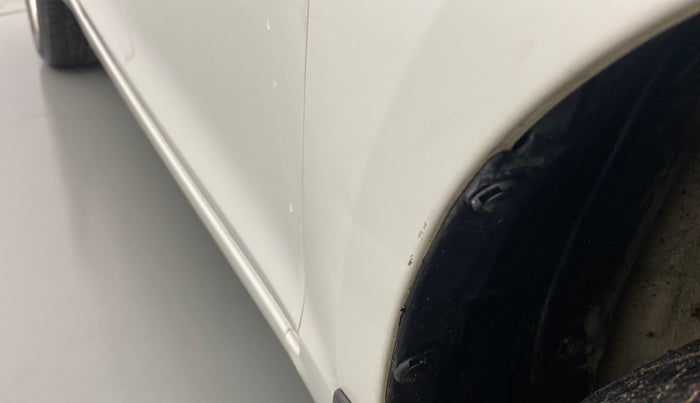 2013 Maruti Swift VDI, Diesel, Manual, 85,507 km, Right fender - Slightly dented