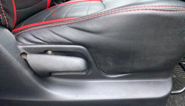 2013 Maruti Swift VDI, Diesel, Manual, 85,507 km, Driver Side Adjustment Panel