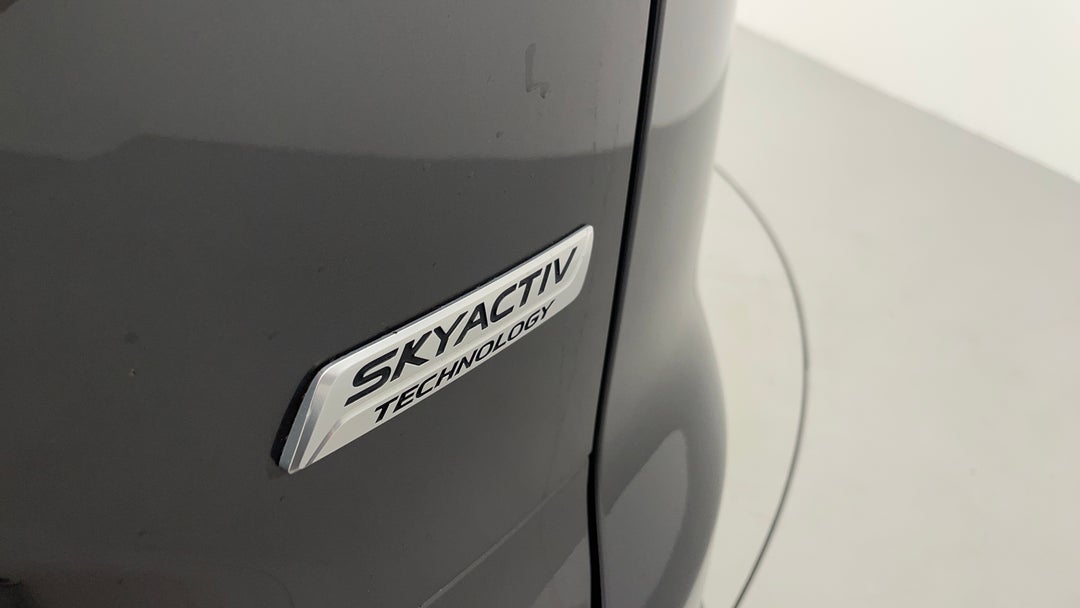 Badge (Boot Right Side)