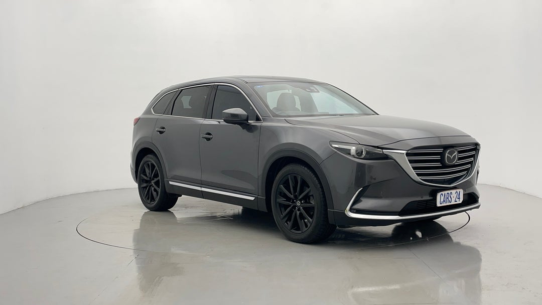 Right Front Diagonal (45- Degree) View