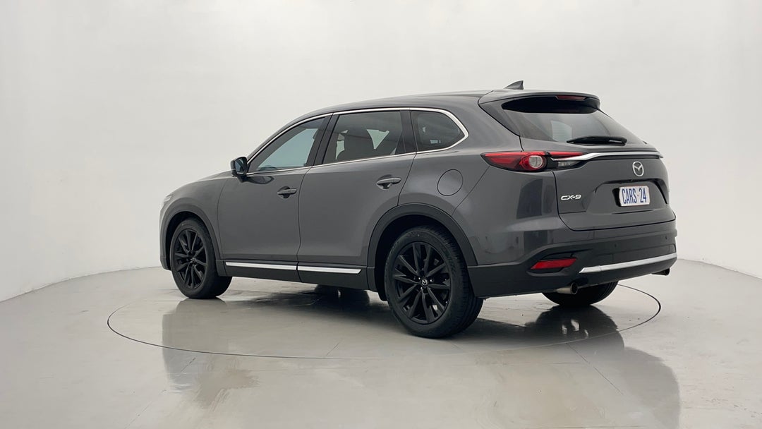 Left Back Diagonal (45- Degree) View