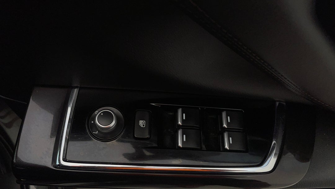 Drivers Side Door Panel Controls