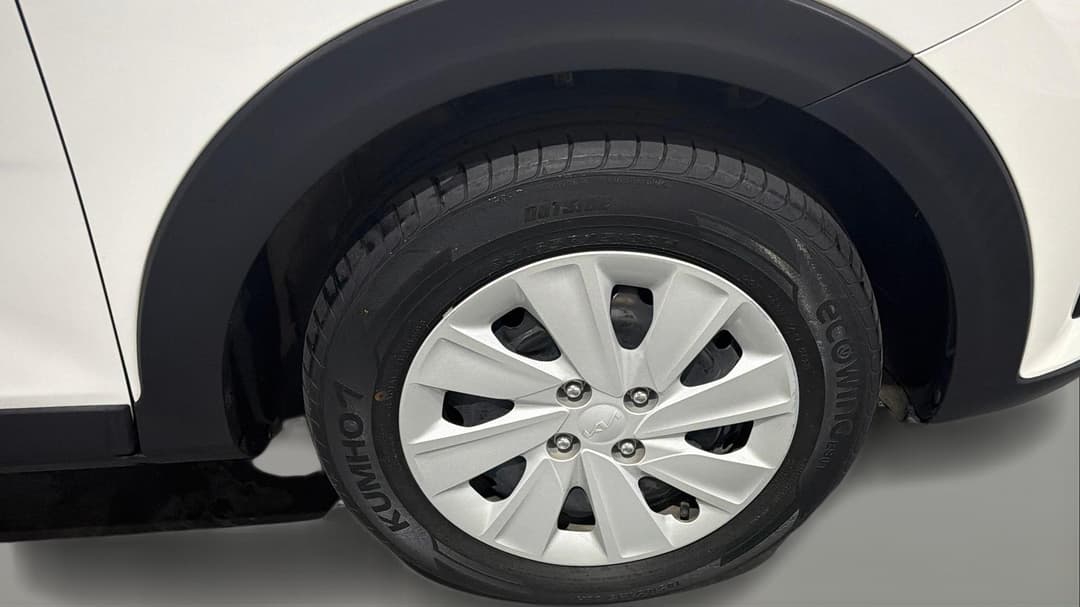 2023 Kia Stonic S, Automatic, 45051 km, Right Front Wheel