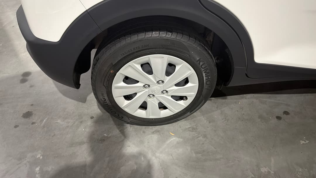 2023 Kia Stonic S, Automatic, 45051 km, Right Rear Wheel