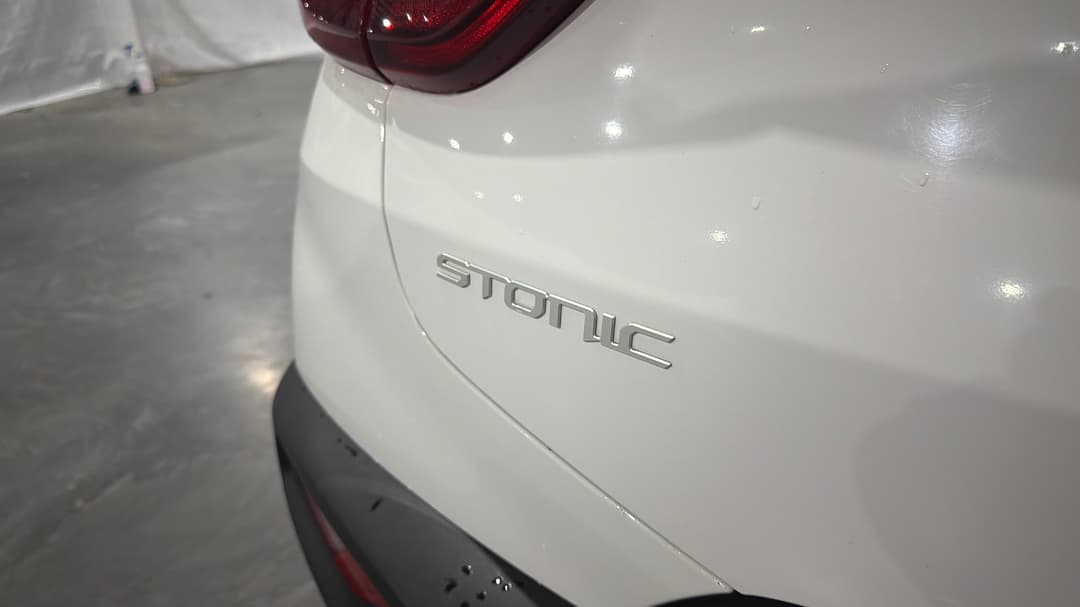 2023 Kia Stonic S, Automatic, 45051 km, Badge (Boot Left Side)