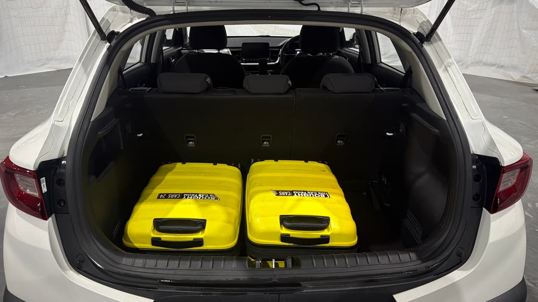 2023 Kia Stonic S, Automatic, 45051 km, Boot Inside View with Luggage