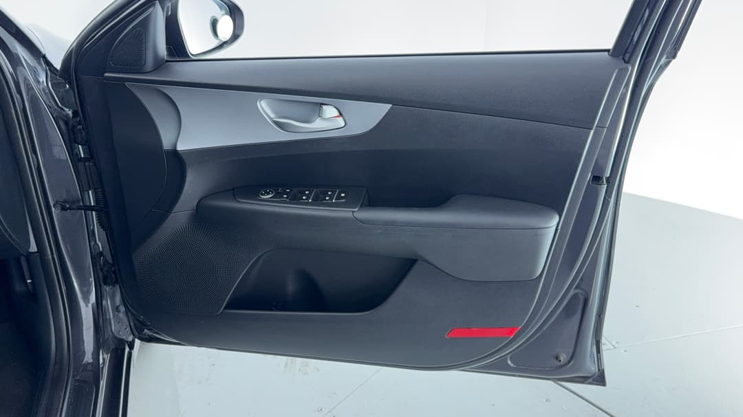 2022 Kia Cerato Sport, Automatic, 45683 km, Speaker View