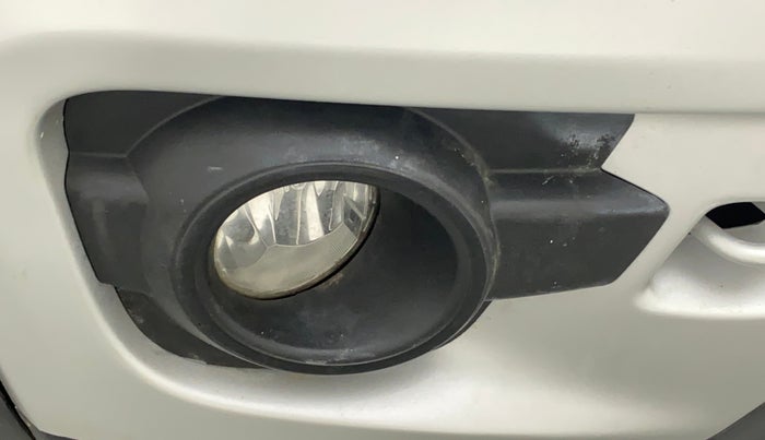 2018 Renault Kwid RXT 1.0 AMT (O), Petrol, Automatic, 75,805 km, Right fog light - Not working