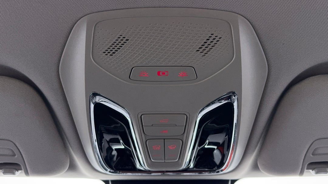 2022 LDV D90 Executive (4WD), Automatic, 54252 km, On-Roof Controls/Sunglass holder