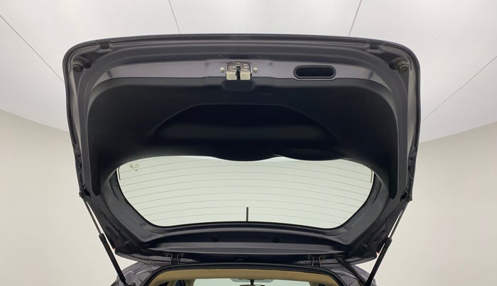 2018 Honda Jazz 1.5 V I DTEC, Diesel, Manual, 48,926 km, Boot Door Open