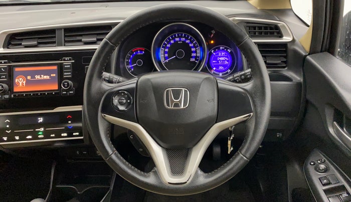 2018 Honda Jazz 1.5 V I DTEC, Diesel, Manual, 48,926 km, Steering Wheel Close Up