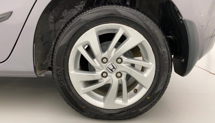 2018 Honda Jazz 1.5 V I DTEC, Diesel, Manual, 48,926 km, Left Rear Wheel
