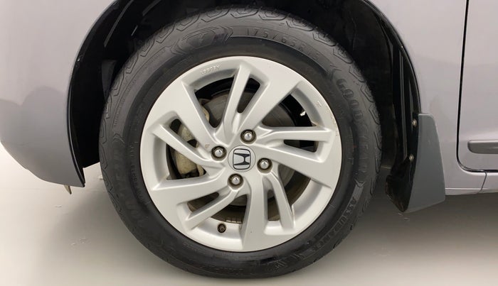2018 Honda Jazz 1.5 V I DTEC, Diesel, Manual, 48,926 km, Left Front Wheel