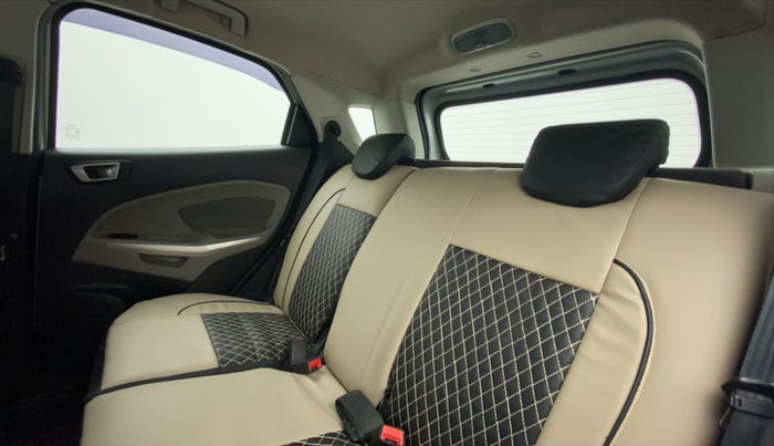 2016 Ford Ecosport 1.5TITANIUM TDCI, Diesel, Manual, 49,524 km, Right Side Door Cabin View