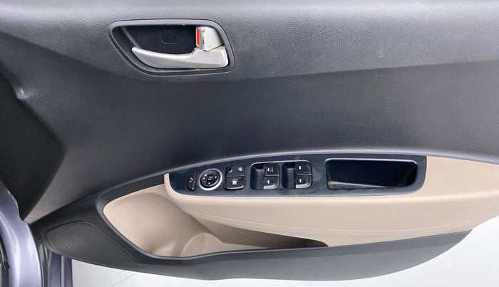 2015 Hyundai Grand i10 SPORTZ 1.2 KAPPA VTVT, Petrol, Manual, 31,081 km, Driver Side Door Panels Control