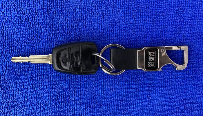 2015 Hyundai Grand i10 SPORTZ 1.2 KAPPA VTVT, Petrol, Manual, 31,081 km, Key Close Up