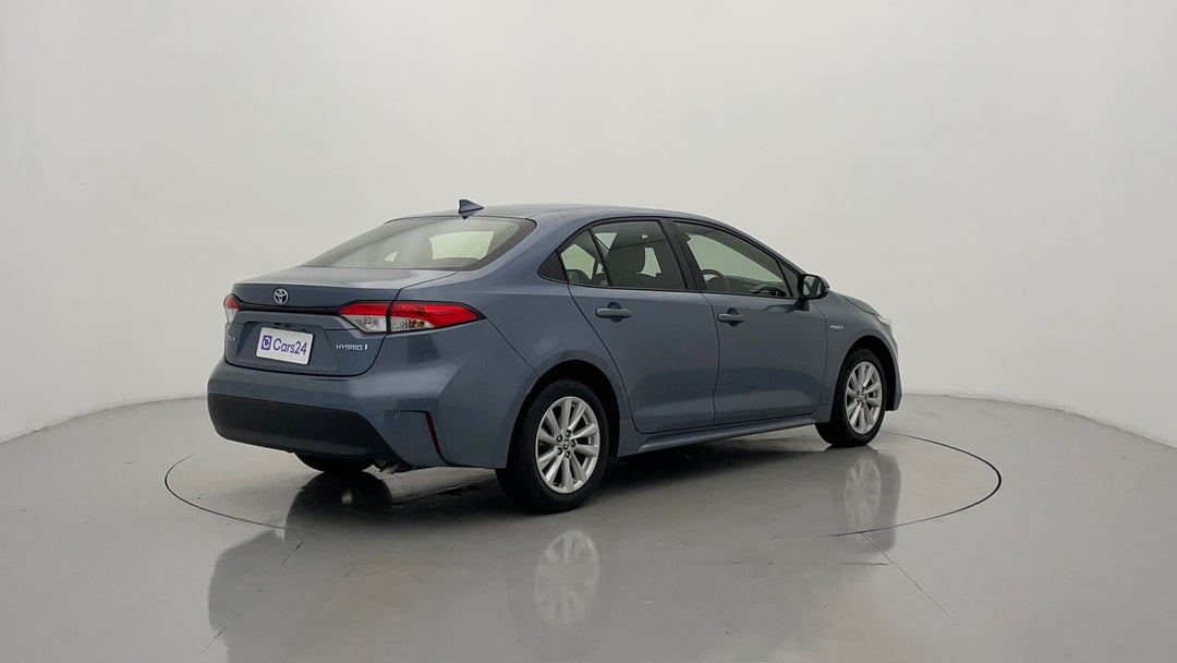 Right Back Diagonal (45- Degree) View