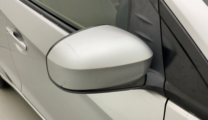 2013 Honda Brio S MT, Petrol, Manual, 70,498 km, Right rear-view mirror - Minor scratches