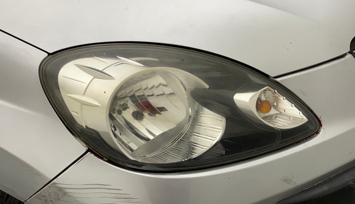 2013 Honda Brio S MT, Petrol, Manual, 70,498 km, Right headlight - < 2 inches,no. = 2