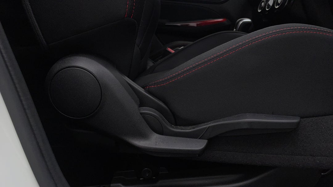 2022 Suzuki Swift Sport Turbo, Automatic, 29381 km, Drivers Side Adjustment Panel