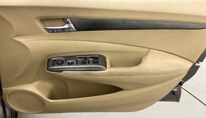 2012 Honda City 1.5L I-VTEC V MT, Petrol, Manual, 86,399 km, Driver Side Door Panels Control
